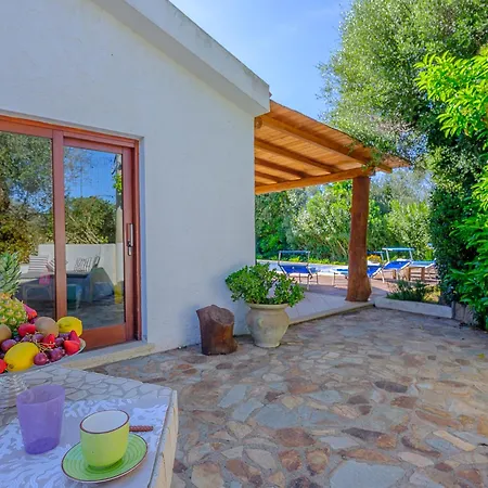Sardinia Family - Eloisa With Private Pool *